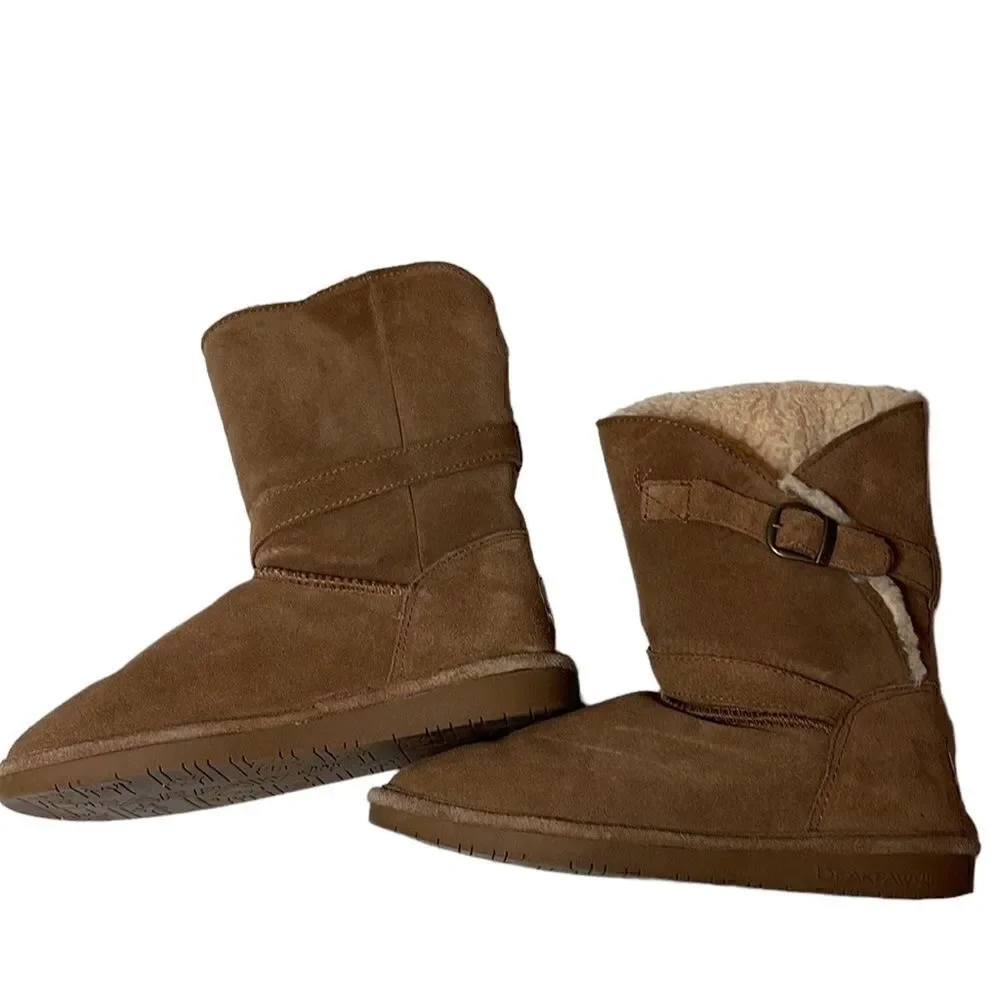 Bearpaw Tan Suede Wool Lining Winter Boots. Size 8.